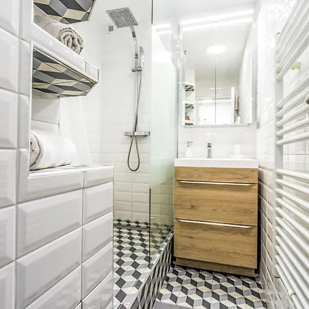 Port Raphael-2 By Interhome